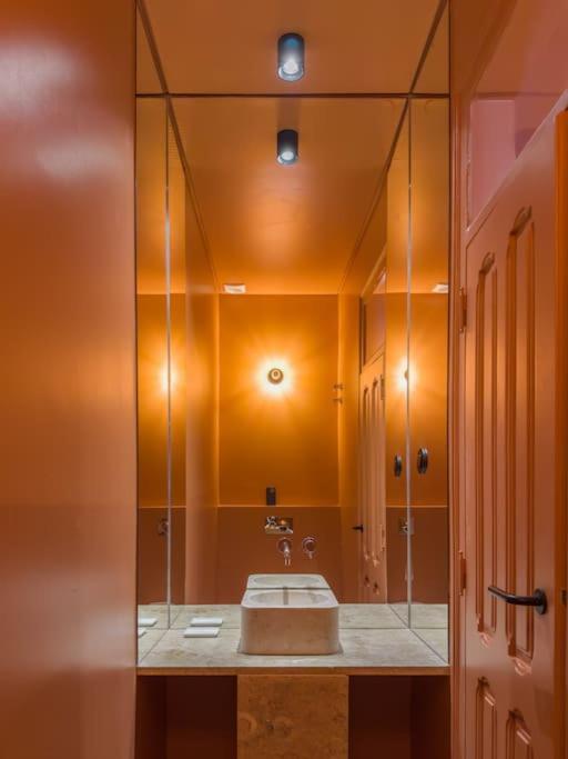 Alvalade 58 - Charming 2 Bedroom Apartment With Ac Near The Airport And City Center Lisbon Bagian luar foto
